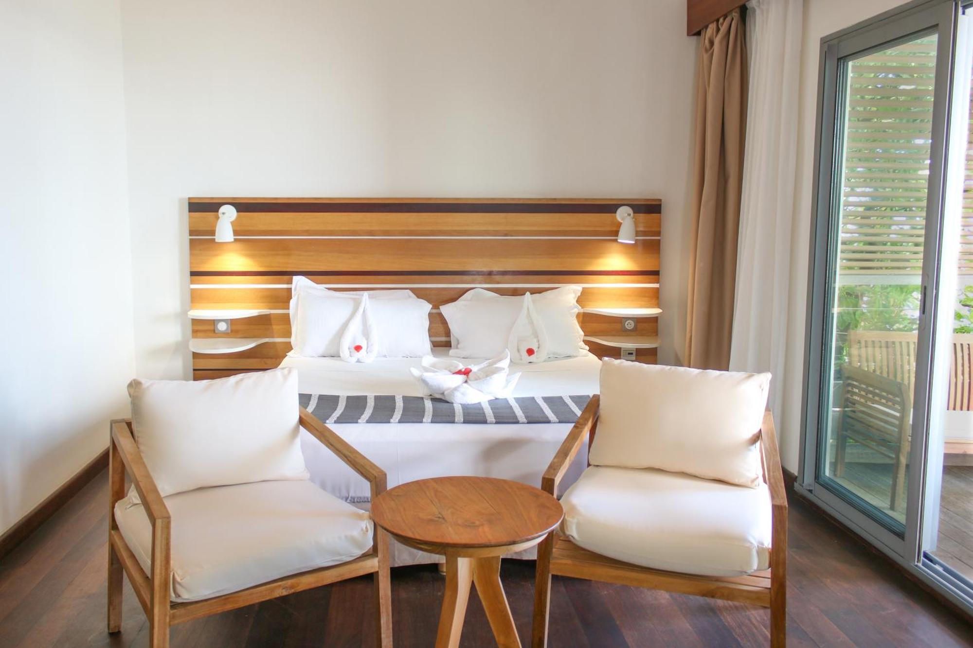Le Battant Des Lames Hotel Saint Pierre Bagian luar foto