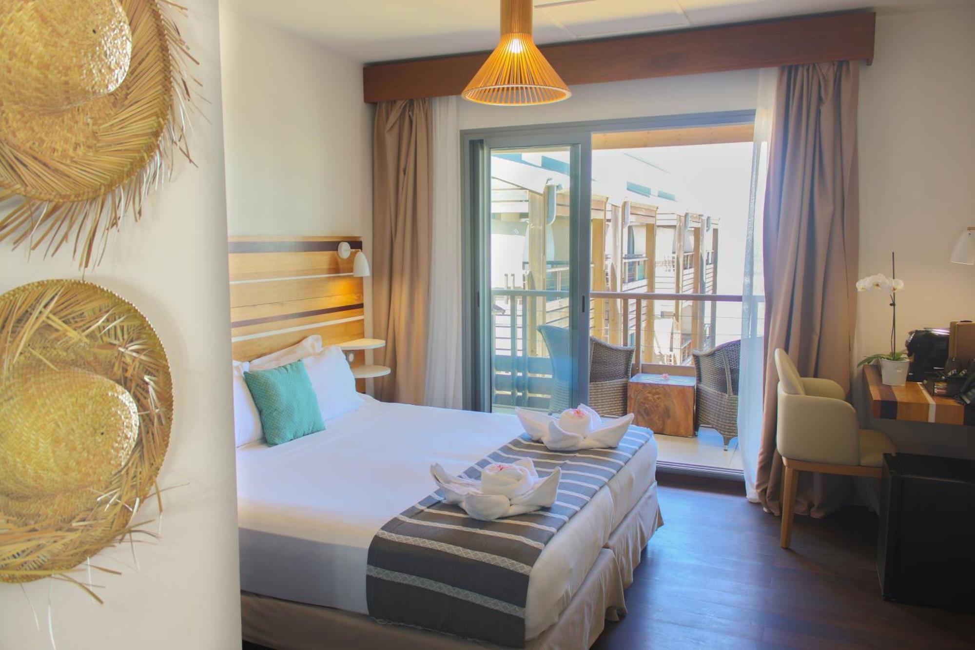 Le Battant Des Lames Hotel Saint Pierre Bagian luar foto