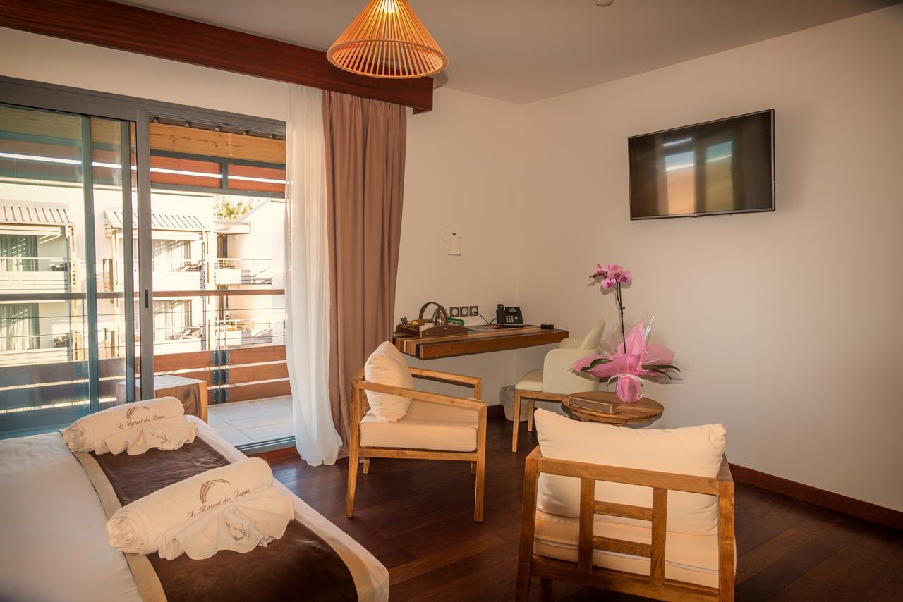 Le Battant Des Lames Hotel Saint Pierre Bagian luar foto